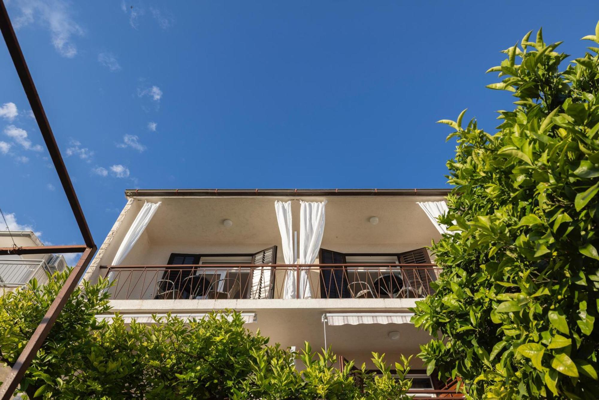 Apartments Niki เบรลา ภายนอก รูปภาพ