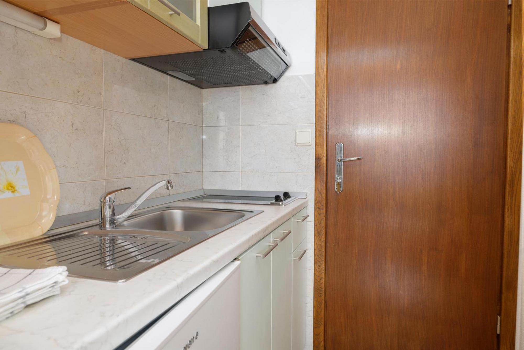Apartments Niki เบรลา ภายนอก รูปภาพ